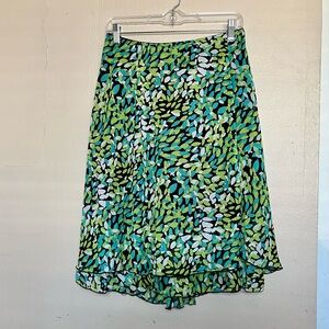 Notations 2000s y2k twee whimsy blue and green abstract pattern ruffle midi skir